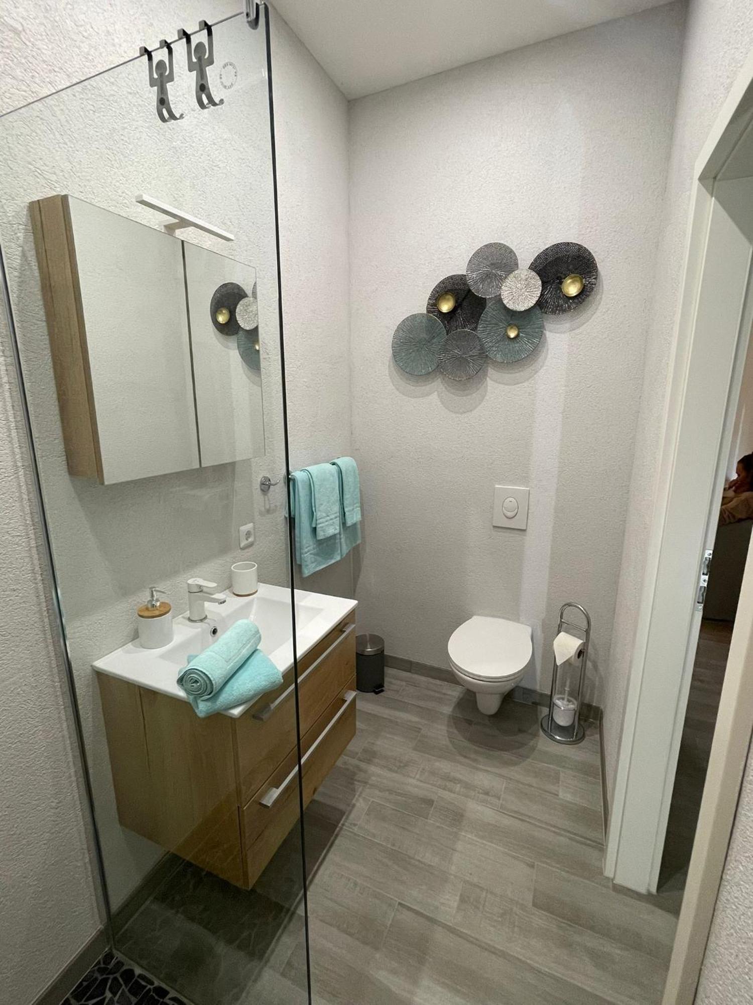 Holi Day Spa 2-Bett Zimmer App 3 Berlín Exteriér fotografie